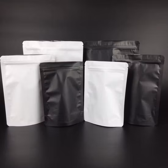 Busta autoportante in foglio di alluminio satinato, confezione con cerniera rivestita in alluminio satinato